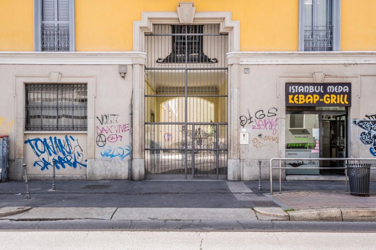 Pretty House Navigli-Duomo Netflix & Design Apartment Милано Екстериор снимка